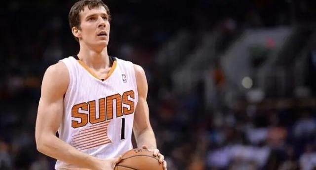 赏金女王模拟器-100万都不给我！德拉季奇揭露太阳老板抠搜往事