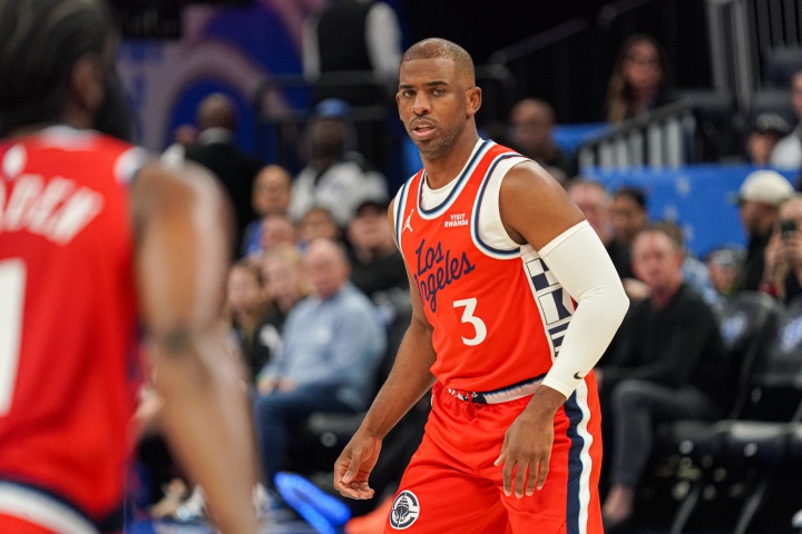 赏金女王-美记：快船一直在探索保罗交易方案 若未达成很可能会与他买断