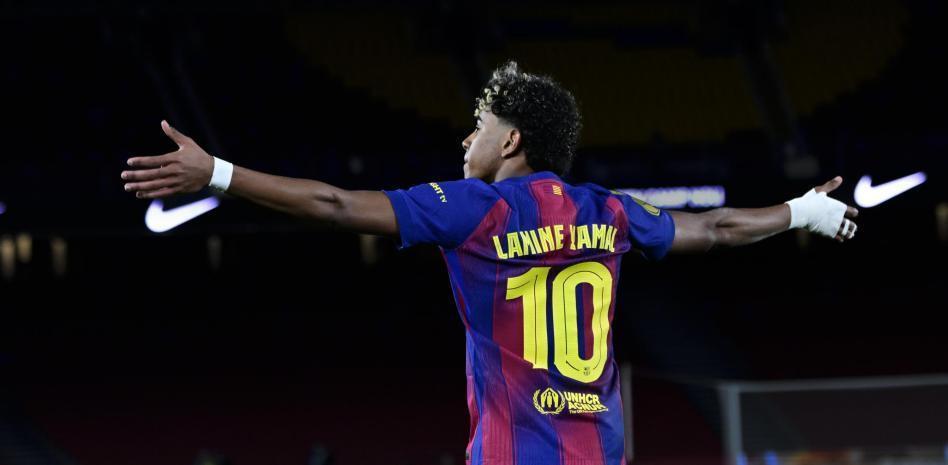 赏金女王-亚马尔:感谢与我们同在的巴萨球迷,接下来的赛季仍值得期待